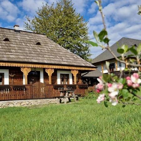 Pension La Roata Gura Humorului Buitenkant foto